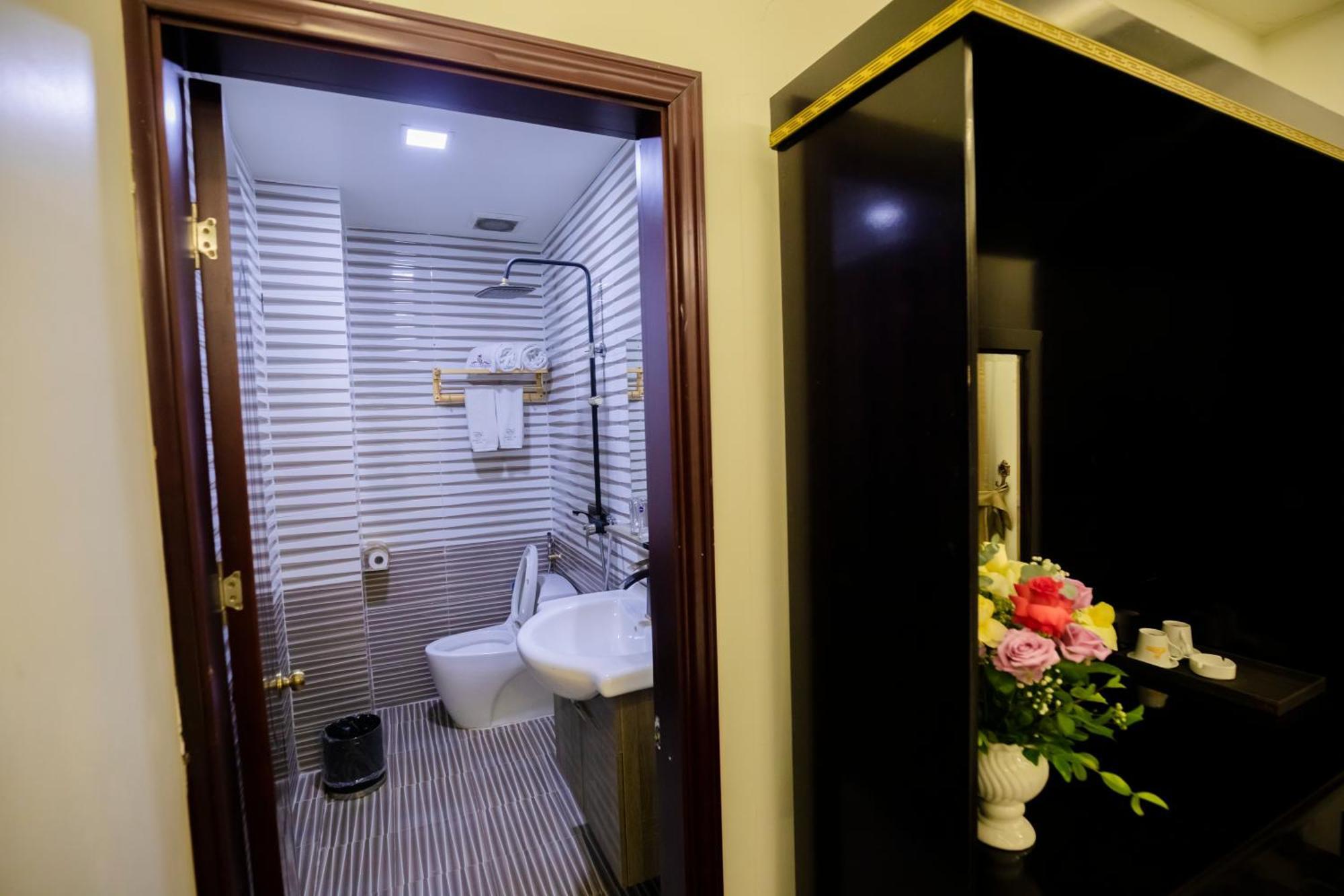 Gallant Hotel - 154 Ngo Gia Tu Хайфонг Екстериор снимка